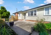 Urgent sale, Must sell, 812m2 section, 3 beds 1 bath house, A secure basement garage paired with ample under-house storage, A massive rear workshop featuring two rooms and three-phase power, 34 Coniston Avenue Te Atatu South, Auckland