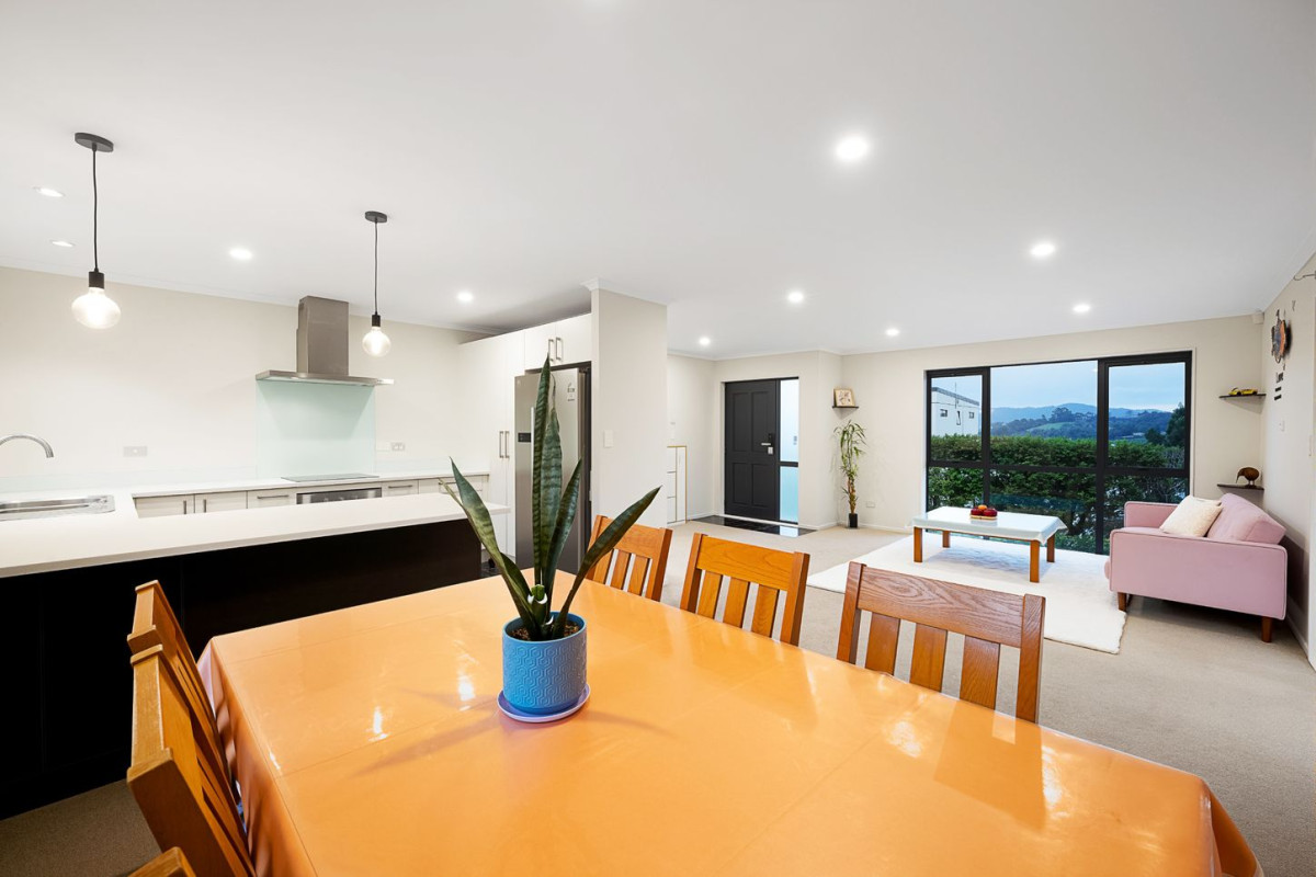 Owners moving overseas, 164m2 4 beds 2 baths house with double garage on 475m2 section, close to Westgate Shopping Centre, NorthWest Mall, local schools, easy motorway access, 67 Tiriwa Drive, Massey, Auckland
