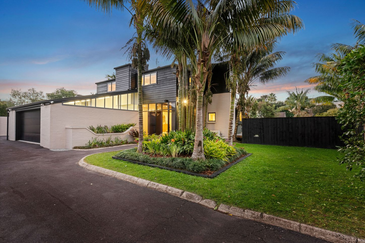 Overseas vendors committed to sell, 1420m2 section, Over 400m2 5 beds 3.5 baths, double garage, swimming pool, Striking cedar architectural home offering resort-style family living, moments from Wainoni Park and local amenities, 6 Birchwood Grove, Greenhithe, Auckland