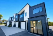 For rent, 4 beds 3 baths house with garage, Available from 1st July, 31C Culver Tce, Howick, Auckland