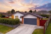 Owners moving overseas, 164m2 4 beds 2 baths house with double garage on 475m2 section, close to Westgate Shopping Centre, NorthWest Mall, local schools, easy motorway access, 67 Tiriwa Drive, Massey, Auckland