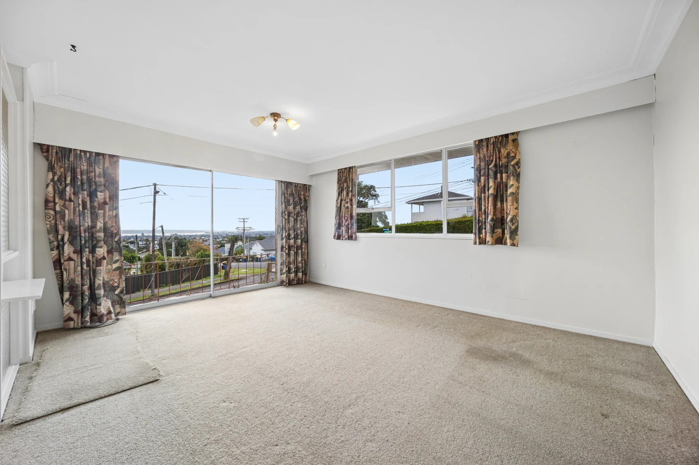 Brick and tile 2 beds 1 bath home with garage, close to schools, Glen Eden Village, train station, 1/2 Routley Drive Glen Eden, Auckland
