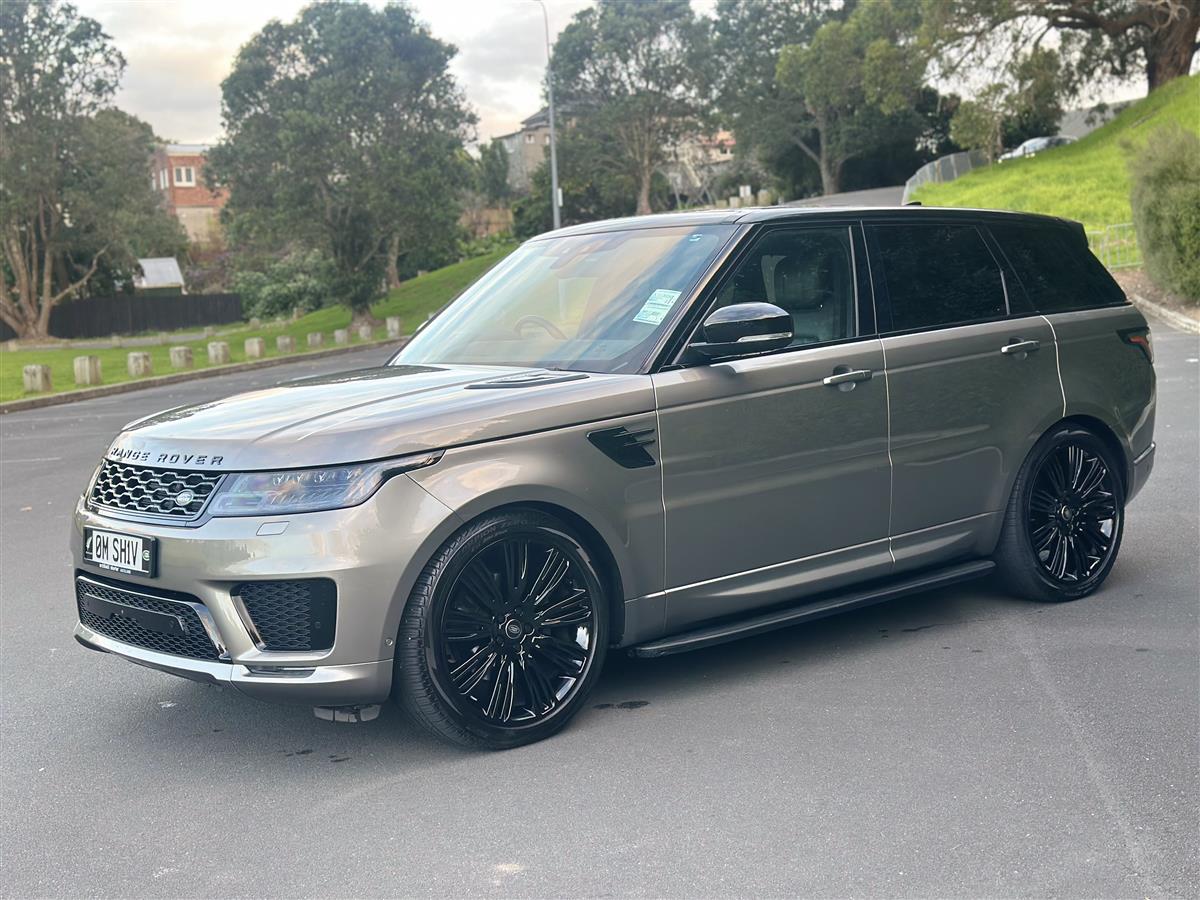 2020 Land Rover Range Rover Sport SDV6 HSE DYNAMIC 3.0 Station Wagon Automatic, 4WD, 5 seats, Silver, 1 owner, Diesel, 2,993 cc, 29,965 km