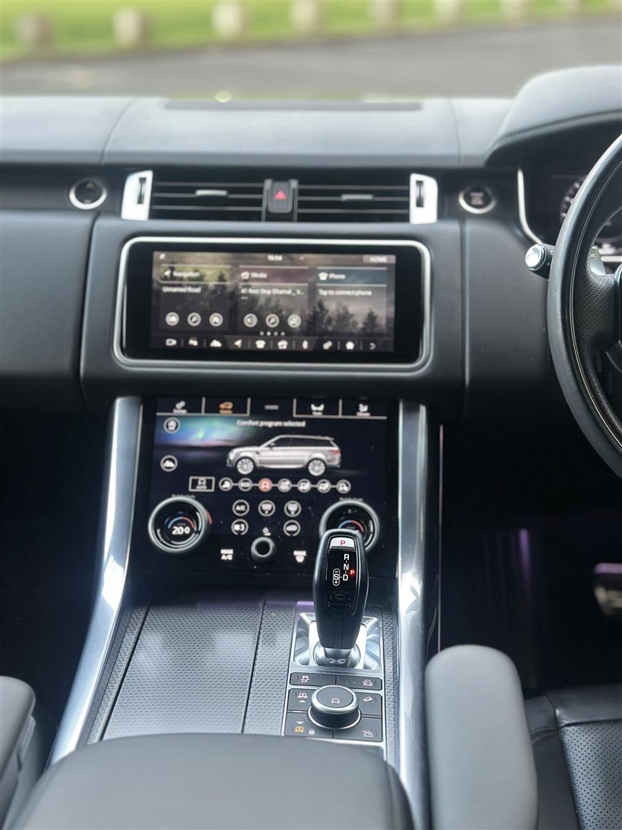 2020 Land Rover Range Rover Sport SDV6 HSE DYNAMIC 3.0 Station Wagon Automatic, 4WD, 5 seats, Silver, 1 owner, Diesel, 2,993 cc, 29,965 km