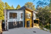 Backing directly onto a peaceful reserve. Brandnew 7 beds (5 ensuites) 6.5 baths house, double garage plus 2 more onsite car parks, 2 beds granny, 2C Hughs Way, Flat Bush, Auckland
