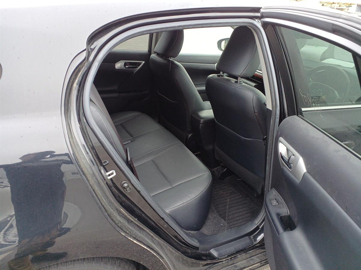 2013 Lexus CT 200h Hybrid Ver L Full Leather Seats Hatchback Automatic, 5seats, Black, 1,800 cc, 149,100 km
