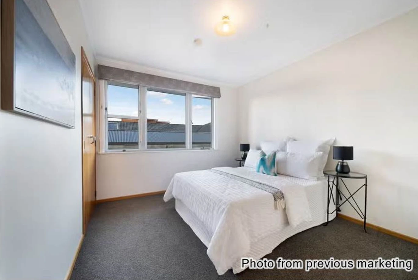 Urgent sale, Must sell, 812m2 section, 3 beds 1 bath house, A secure basement garage paired with ample under-house storage, A massive rear workshop featuring two rooms and three-phase power, 34 Coniston Avenue Te Atatu South, Auckland