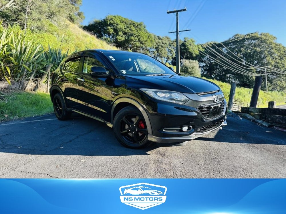2015 Honda Vezel HYBRID !! HIGH SPEC !! RV/SUV Tiptronic, 5 seats, Black, New Import, Petrol, 1,500 cc, 29,142 km