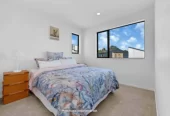 Brandnew 3 beds 2.5 bath duplex home with car park, easy access to Papakura town centre, 44B Crestview Rise Papakura, Auckland