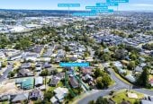 608m2 section, 3 beds 1 bath house with garage, Sunnyvale Train Station and major bus routes are within easy reach, With the owner’s plans firmly in place and a move already underway, 5 McKinley Road, Sunnyvale, Auckland