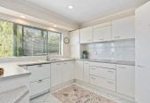 For rent, No smoking. Pets will be considered. 5 beds 3 baths house with double garage, available 13th June, 7 Houhere Close, Albany, Auckland