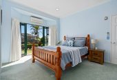 For rent, No smoking. Pets will be considered. 5 beds 3 baths house with double garage, available 13th June, 7 Houhere Close, Albany, Auckland