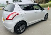 2014 Suzuki Swift REVERSE CAMERA Hatchback Automatic, 5 seats, Silver, Petrol, 1,200 cc, 39,689 km