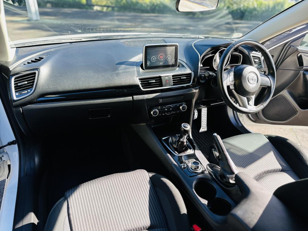 2014 Mazda Axela SPORTS !! MANUAL !! Hatchback Manual, 5 SEATS, nEW iMPORT, pETROL, 1,500 cc, 28,047 km, $0 Deposit Finance | Trade-In | Shipping