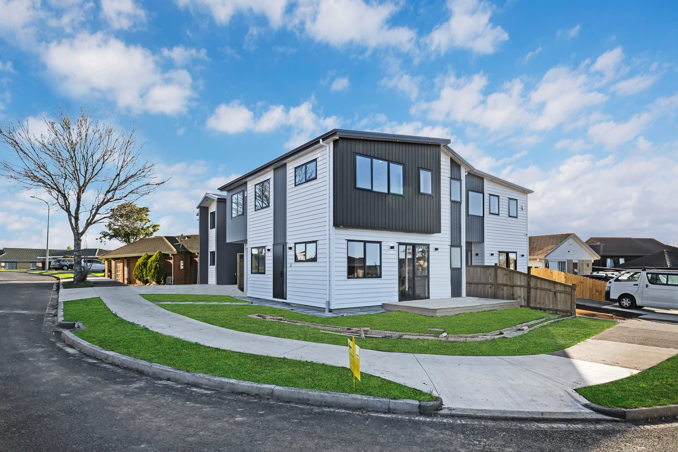 145m2 Brandnew 4 beds 2 baths home with garage, 1 bed 1 bath ground floor, minutes to shops, supermarkets, reserves, Lot 2/1 Tullis Place Burswood, Auckland
