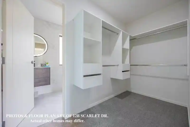Brandnew freehold 3 beds 2.5 bath Duplex home with garage, Move-in ready, close to schools, parks, shops, 0.5 km to Birdwood School, 1.6 km to Waitakere College, 1.8 km to Massey High School, 12A Scarlet Drive, Ranui, Auckland
