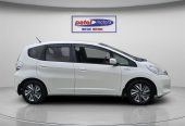 2012 Honda Fit HYBRID !! Top Spec !! heated seats !! Cruise control !! Reverse camera Hatchback Automatic, 5 seats, Hybrid, 1,339 cc, 154,359 km