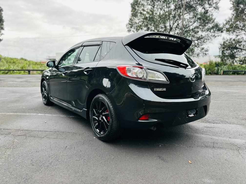 2013 Mazda Axela 15S SPORTS !! STUNNING ALLOYS !! Hatchback Tiptronic, 5 seats, Black, New Import, Petrol, 1,500 cc, 67,312 km
