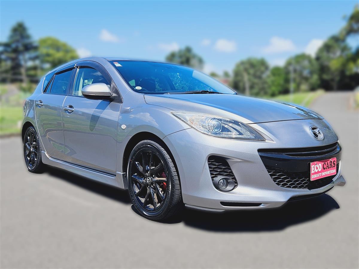 2013 Mazda Axela APPLE CARPLAY NEW STEREO Hatchback Automatic, 5 seats, Silver, Petrol, 1,500 cc, 59,851 km