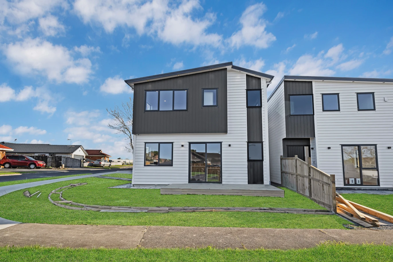 145m2 Brandnew 4 beds 2 baths home with garage, 1 bed 1 bath ground floor, minutes to shops, supermarkets, reserves, Lot 2/1 Tullis Place Burswood, Auckland