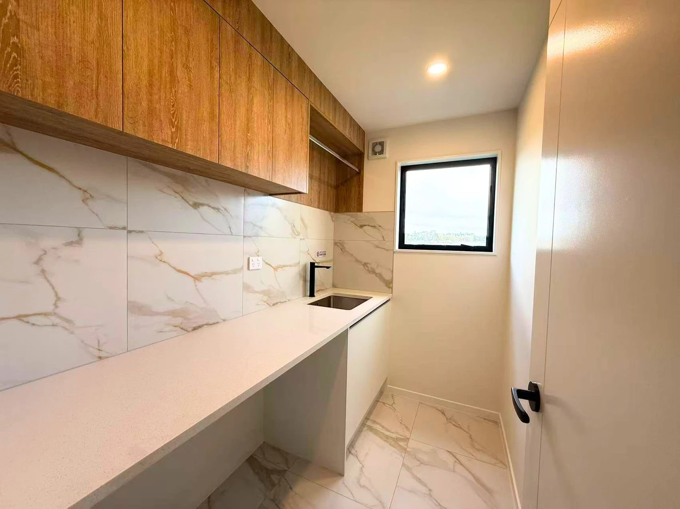 152m2 Brandnew 3 beds + Flexi room 3 baths Duplex home with car park, just steps away from local early childhood centres, school, reserve, close to Kumeu Town Centre. 47 Croatia Avenue Huapai, Auckland