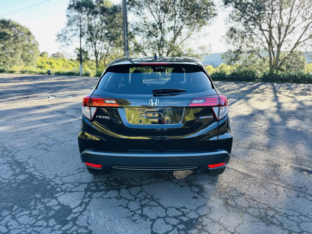 2015 Honda Vezel HYBRID !! HIGH SPEC !! RV/SUV Tiptronic, 5 seats, Black, New Import, Petrol, 1,500 cc, 29,142 km