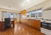506m2 section, 3 beds 1 baths house with double garage, close to twon centre, schools, 0.2 km to Valley School, 1.2 km to Pukekohe High School, 1.4 km to Pukekohe Intermediate, 74 East Street, Pukekohe, Auckland