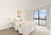 Brandnew 3 double bedrooms plus a dedicated home office/study 2.5 baths home with garage, zoned for Mangapikopiko School with elite ACG Strathallan just a short drive away. close to shops, motorway access, 25 Aratuhia Lane Rosehill, Auckland