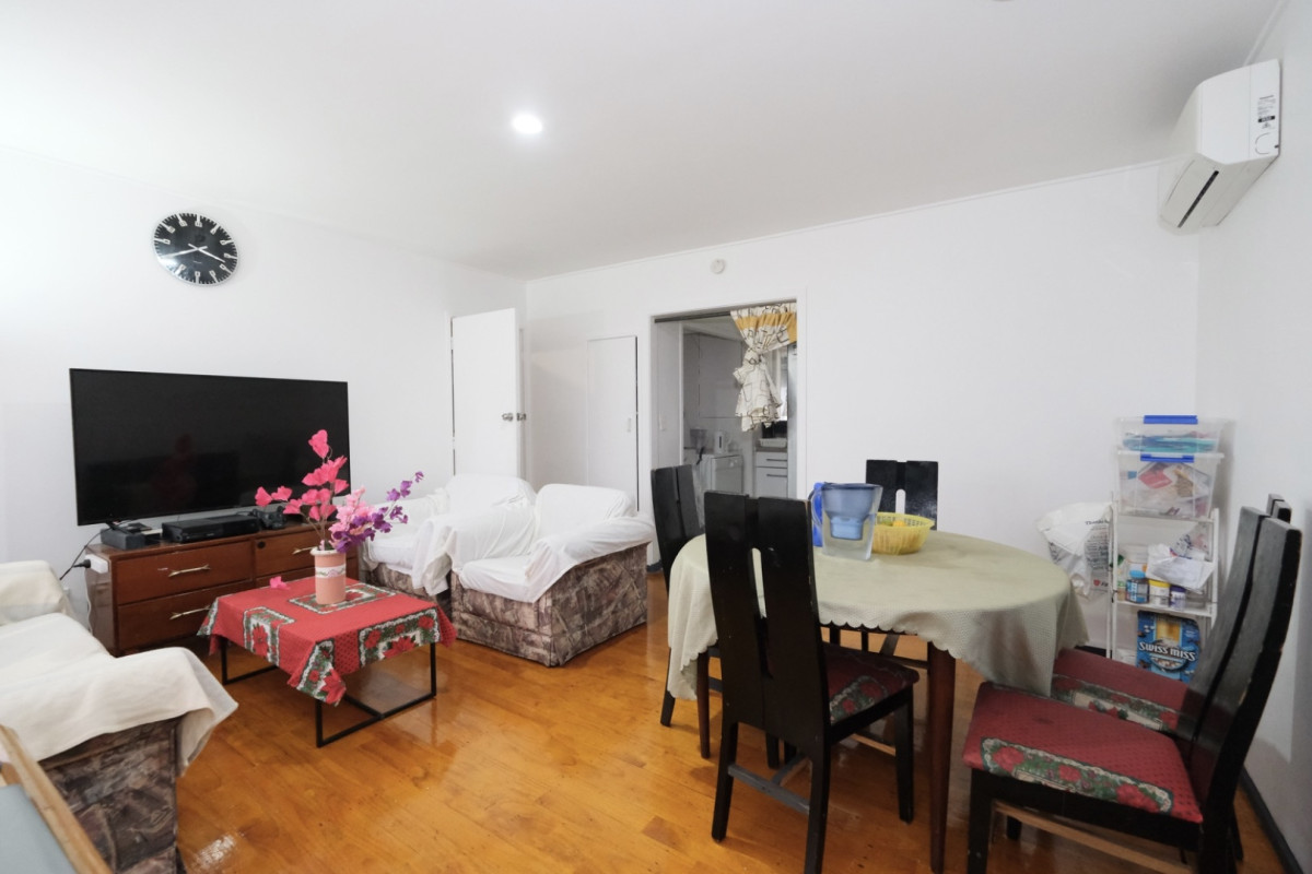 For rent, 3 beds 1 bath unit with car park, Available from 01 July, 7/59A Fairburn Road, Otahuhu, Auckland