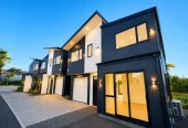 For rent, 4 beds 3 baths house with garage, Available from 1st July, 31C Culver Tce, Howick, Auckland