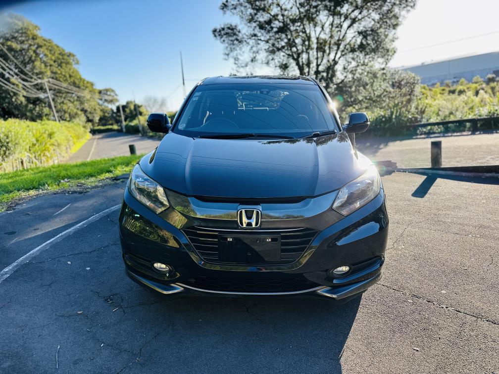 2015 Honda Vezel HYBRID !! HIGH SPEC !! RV/SUV Tiptronic, 5 seats, Black, New Import, Petrol, 1,500 cc, 29,142 km