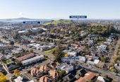 Double Grammar school zone, 2 beds 1 bath unit, close to schhols, Newmarket, 0.5 km to Kohia Terrace School, 0.8 km to Epsom Girls’ Grammar School, 0.9 km to Auckland Normal Intermediate, 1.7 km to Auckland Grammar, 1/223 Manukau Road, Epsom, Auckland