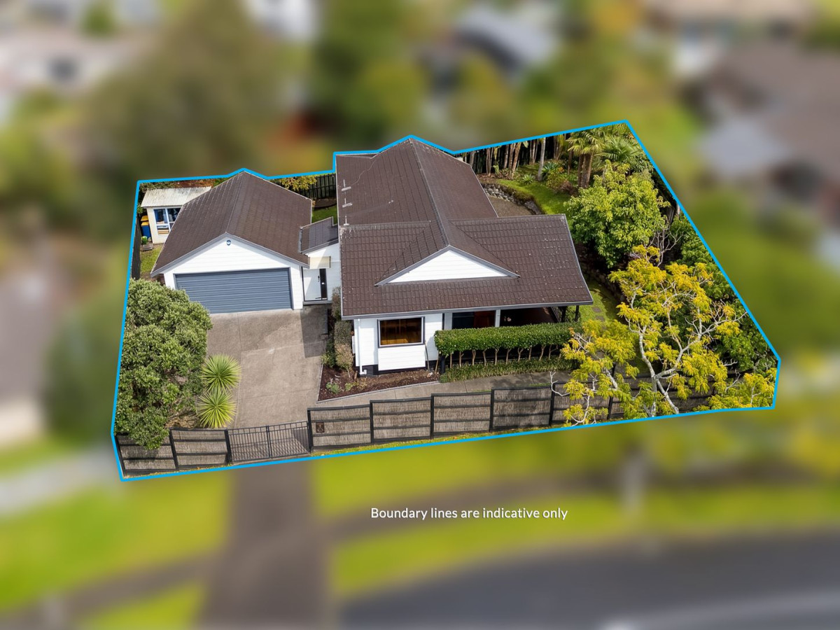Owners relocating, 1688m2 section, 66m2 3 beds 2 baths house with double garage, located within walking distance to the Palomino shops, Western Heights School, 43 Palomino Drive, Henderson, Auckland