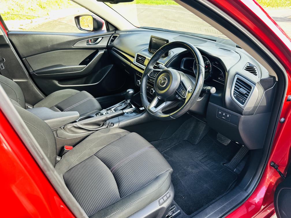2017 Mazda Axela 15S SPORTS !! HIGH SPEC !! FULLY LOADED !! Hatchback Tiptronic, 5 seats, New Import, Petrol, 1,500 cc, 37,626 km