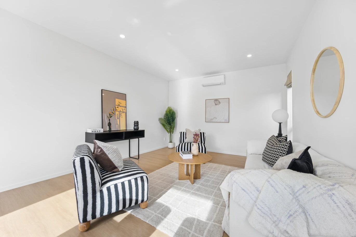 164m2 Standalone 4 beds 2.5 baths home with garage, One of the biggest draws here is the lifestyle. Walk the kids to school, grab a coffee from the local village, spend weekends at nearby parks, or enjoy the coastal walkways, 9A Maclaurin Street Blockhouse Bay, Auckland