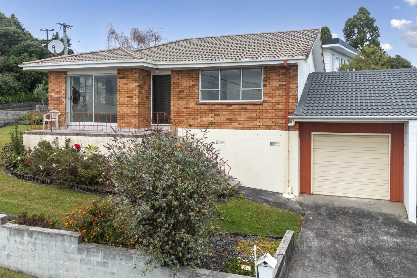 Brick and tile 2 beds 1 bath home with garage, close to schools, Glen Eden Village, train station, 1/2 Routley Drive Glen Eden, Auckland