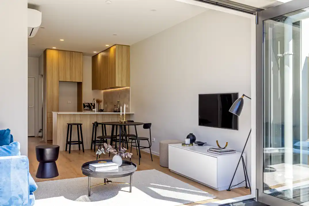 Brandnew, UNIT 13: 3 Bedroom flexi, 3 Bathrooms,1 carpark. Floor area: 71m2 + courtyard 18m2. Price: $700,000+, 666B Great South Road, Ellerslie, Auckland