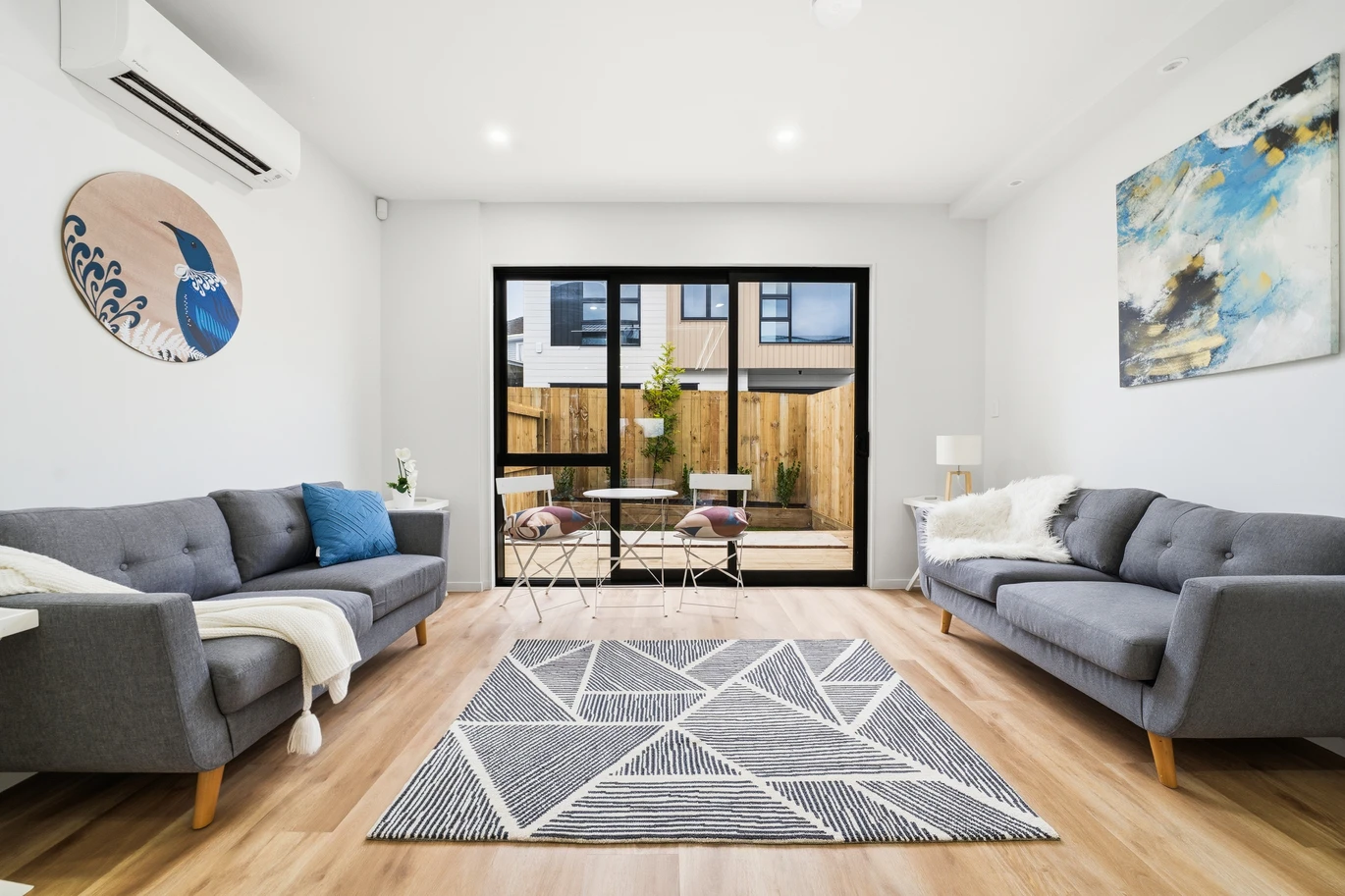 10-Years Stamford Warranty Insurance, Brandnew standalone 3 beds 2.5 baths home with car park, freehold, no body corp or society fee, close to motorway access, local shops, Lot 1/5 Richard Road Mangere, Auckland