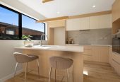Brandnew standalone 4 beds 2.5 baths home with garage, close to schools, town centre, parks, beach, motorway access, 0.7 km to Mangere Bridge School, 13C Tainui Terrace, Mangere Bridge, Auckland
