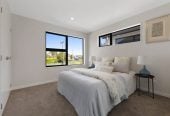 Brandnew standalone 4 beds 2.5 baths home with garage, close to schools, town centre, parks, beach, motorway access, 0.7 km to Mangere Bridge School, 13C Tainui Terrace, Mangere Bridge, Auckland