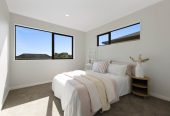 Brandnew standalone 4 beds 2.5 baths home with garage, close to schools, town centre, parks, beach, motorway access, 0.7 km to Mangere Bridge School, 13C Tainui Terrace, Mangere Bridge, Auckland