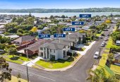 Brandnew standalone 4 beds 2.5 baths home with garage, close to schools, town centre, parks, beach, motorway access, 0.7 km to Mangere Bridge School, 13B Tainui Terrace, Mangere Bridge, Auckland