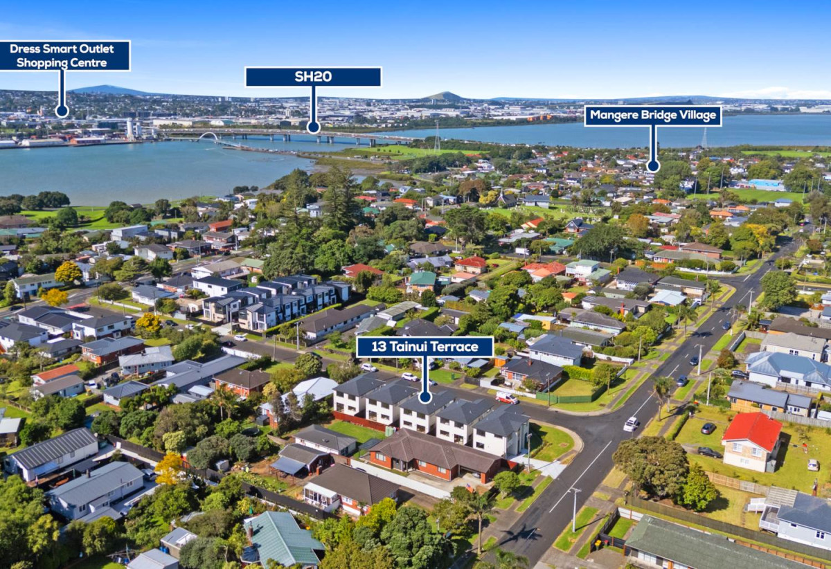 Brandnew standalone 4 beds 2.5 baths home with garage, close to schools, town centre, parks, beach, motorway access, 0.7 km to Mangere Bridge School, 13A Tainui Terrace, Mangere Bridge, Auckland