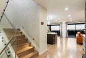 Motivated Vendor, Ignore The CV, 2 kitchens, 7 beds + study 6.5 baths house with double garage and 3beds 2 baths granny, move-in ready, close to The Gardens School, the Botanic Gardens, and with easy motorway access, 20 Jabal Crescent, Totara Park, Auckland