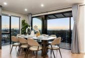 Motivated Vendor, Ignore The CV, 2 kitchens, 7 beds + study 6.5 baths house with double garage and 3beds 2 baths granny, move-in ready, close to The Gardens School, the Botanic Gardens, and with easy motorway access, 20 Jabal Crescent, Totara Park, Auckland