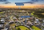 Motivated Vendor, Ignore The CV, 2 kitchens, 7 beds + study 6.5 baths house with double garage and 3beds 2 baths granny, move-in ready, close to The Gardens School, the Botanic Gardens, and with easy motorway access, 20 Jabal Crescent, Totara Park, Auckland