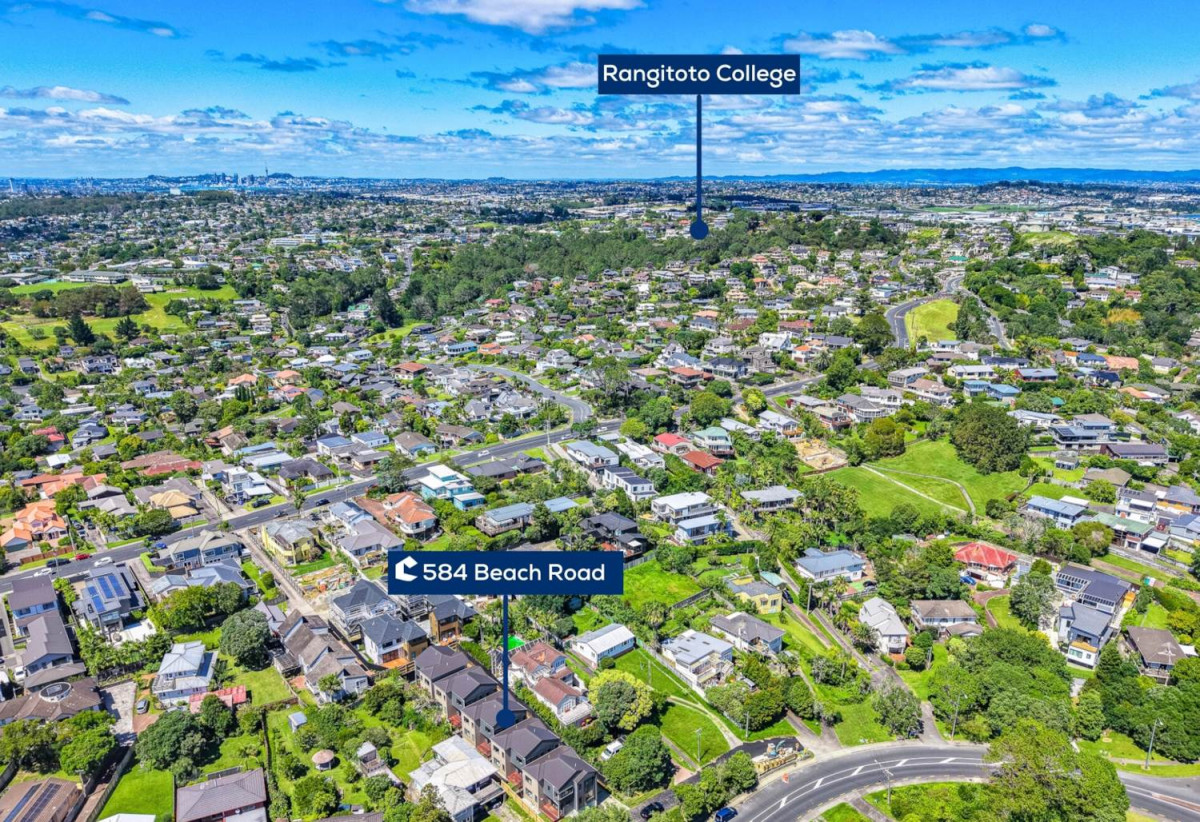 Rangitoto College zone, Brandnew standalone 4 beds 2.5 baths home with garage, Walk to Rothesay Bay Shops, Close to Browns Bay Centre & Beaches, Easy Access to Albany Mega Centre and motorway access, 0.6 km to Browns Bay School, Lot 3/584 Beach Road, Rothesay Bay, Auckland