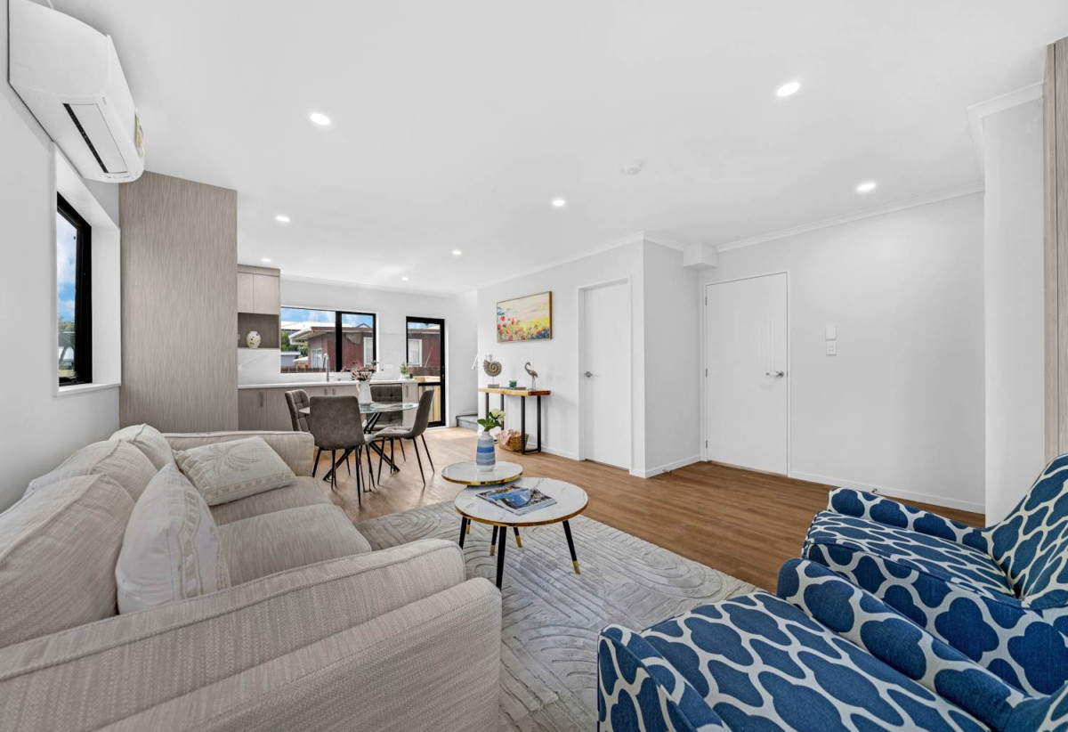 Brandnew standalone 4 beds 2.5 baths home with garage, close to Papakura Town Centre, local schools, parks, and easy motorway access, 0.3 km to Cosgrove School, 1.4 km to Papakura High School, 1.6 km to Papakura Intermediate, Lot 1/174B Clevedon Road, Papakura, Auckland