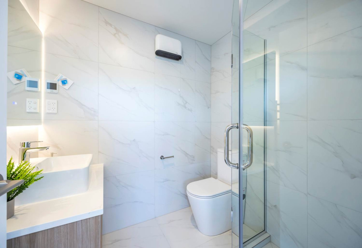 10-Year Master Builders Guarantee, Brandnew freehold 3 beds 3 baths home with garage, 2 ensuites, close to schools, Albany Mall, motorway access, Zoned for Oteha Valley School, Northcross Intermediate, and Long Bay College, 0.4 km to Oteha Valley School, 17 John Jenning Drive, Albany, Auckland