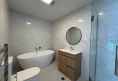 For rent, 3 beds 2.5 baths townhouse with garage, available 26th June, 6/8 Grove Lane, Pakuranga, Auckland